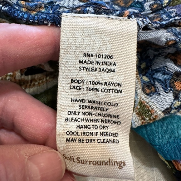 Soft Surroundings Chloe Paisley Tunic Top Tassel Tie - Picture 7 of 7